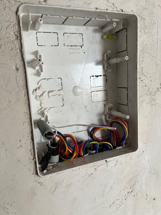 باکس برق آپارتمان ها